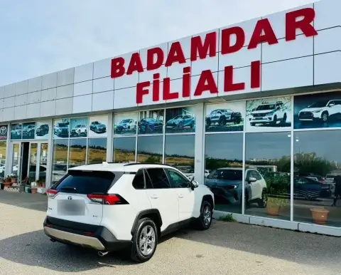 Toyota RAV4 2025 — миниатюра 8