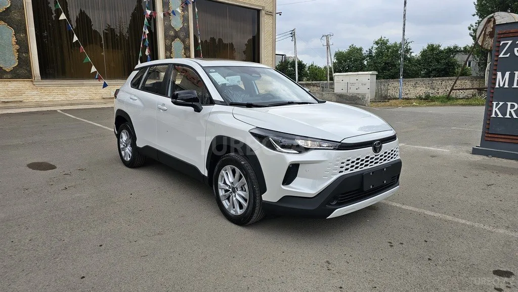 Toyota Corolla Cross 2026 — фото 1 из 10