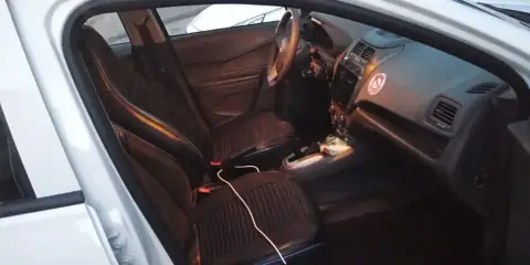 Chevrolet Cobalt 2025 — миниатюра 4