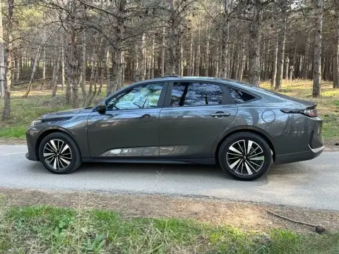 Changan Qiyuan A05 2025 — миниатюра 8