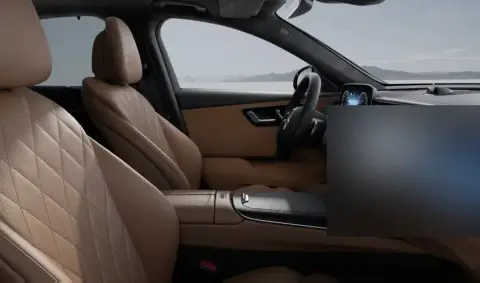 Mercedes-Benz E 300 2026 — миниатюра 9