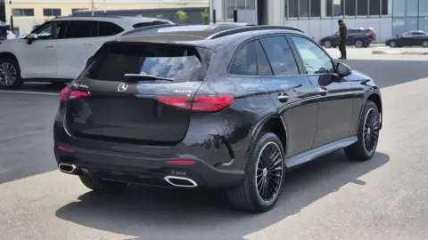 Mercedes-Benz GLC 300 e 4MATIC 2025 — миниатюра 7