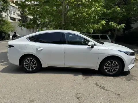 BYD Destroyer 05 2025 — миниатюра 2