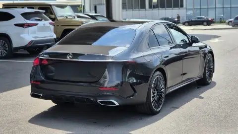 Mercedes-Benz E 300 e 2025 — миниатюра 4