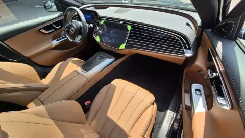 Mercedes-Benz E 300 e 2025 — миниатюра 9