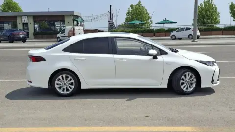 Toyota Corolla 2025 — миниатюра 9