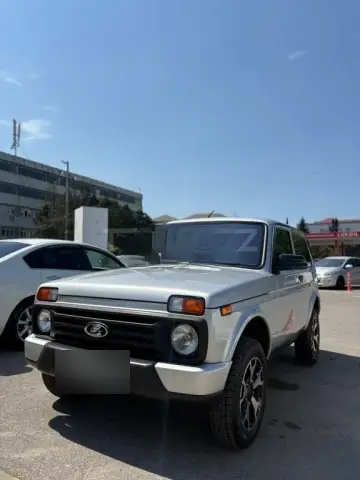 LADA (VAZ) Niva 2025 — миниатюра 2