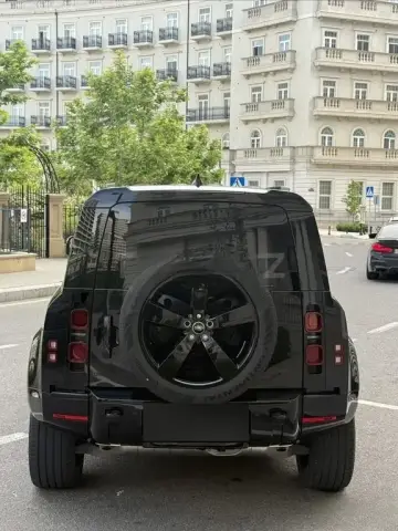 Land Rover Defender 2025 — миниатюра 2