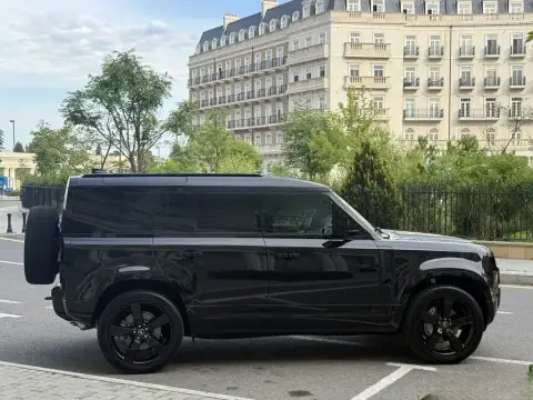 Land Rover Defender 2025 — миниатюра 3