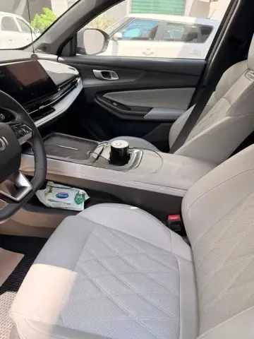 Changan Qiyuan Q05 2025 — миниатюра 6