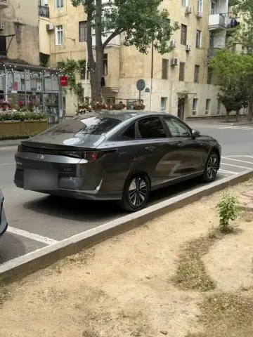 Changan Qiyuan A05 2025 — миниатюра 2