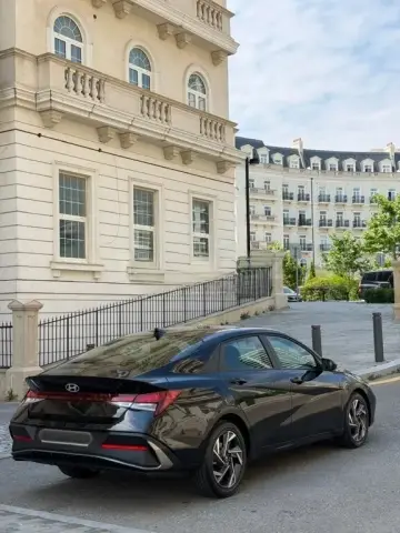 Hyundai Elantra 2025 — миниатюра 6