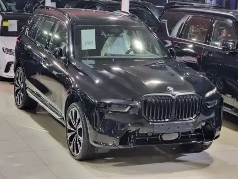 BMW X7 2026 — миниатюра 2