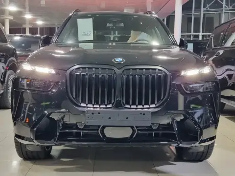 BMW X7 2026 — миниатюра 9