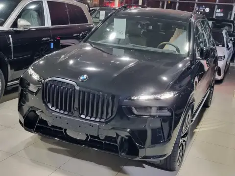 BMW X7 2026 — миниатюра 10