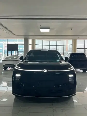 Changan Qiyuan Q07 2025 — миниатюра 1