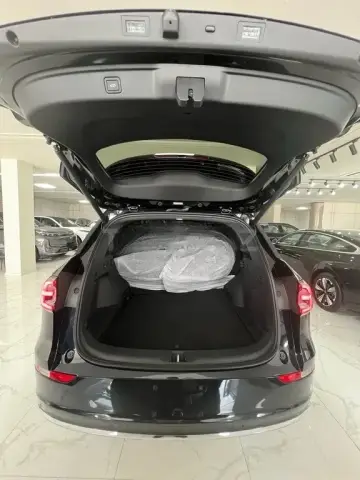 Changan Qiyuan Q07 2025 — миниатюра 8