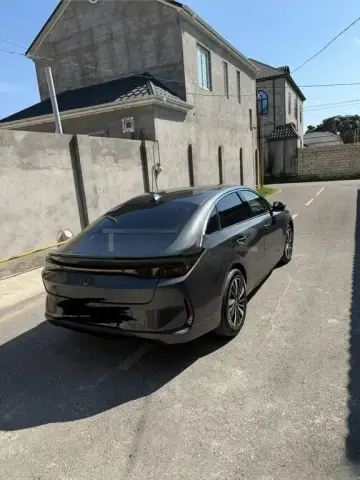 Changan Qiyuan A05 2025 — миниатюра 6
