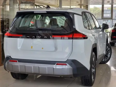 Toyota RAV4 2026 — миниатюра 8