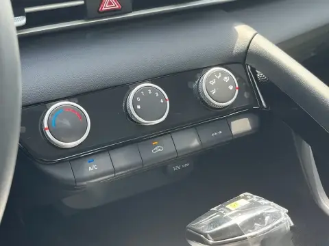 Hyundai Elantra 2026 — миниатюра 9