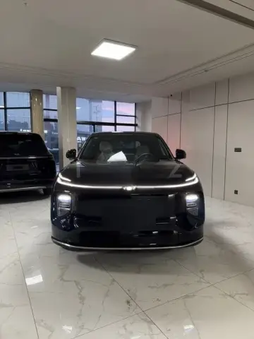 Changan Qiyuan Q07 2025 — миниатюра 1