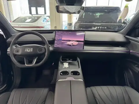 Changan Qiyuan Q07 2025 — миниатюра 8