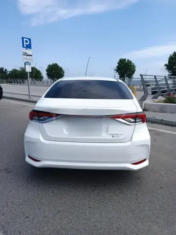 Toyota Corolla 2025 — миниатюра 8