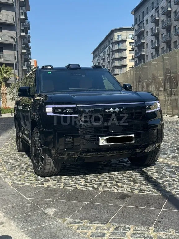 BYD Leopard 8 2025 — фото 1 из 10