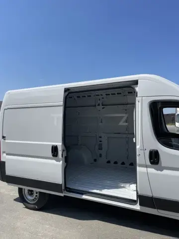 Peugeot Boxer 2025 — миниатюра 6