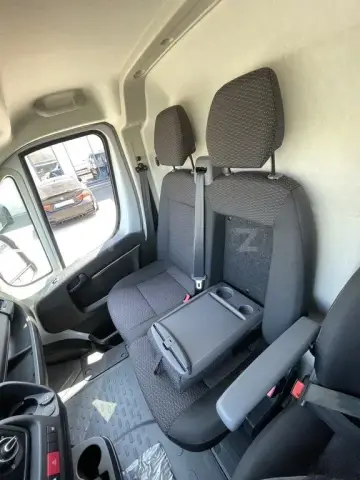 Peugeot Boxer 2025 — миниатюра 10