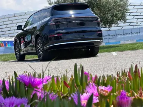 Changan Qiyuan Q07 2025 — миниатюра 2