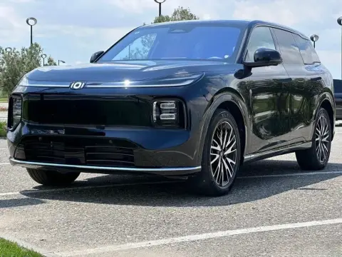 Changan Qiyuan Q07 2025 — миниатюра 9