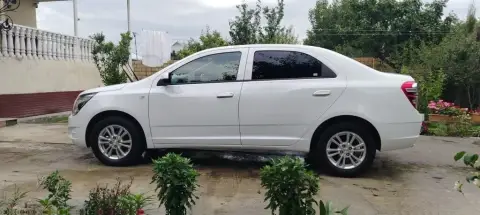 Chevrolet Cobalt 2025 — миниатюра 3