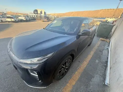 Changan Qiyuan Q07 2025 — миниатюра 2