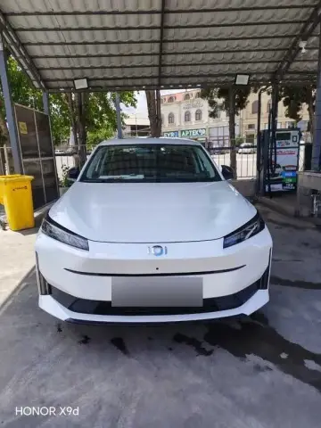 Changan Qiyuan A05 2025 — миниатюра 1