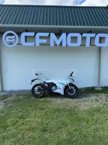 CFMOTO 250 SR 2025