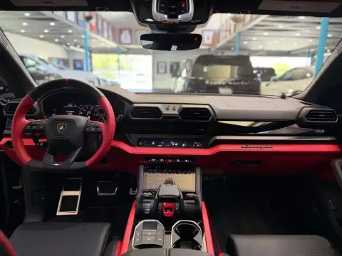 Lamborghini Urus SE 2025 — миниатюра 9
