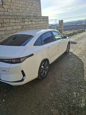 Changan Qiyuan A05 2025 — миниатюра 7