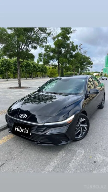 Hyundai Elantra 2025 — фото 1 из 10