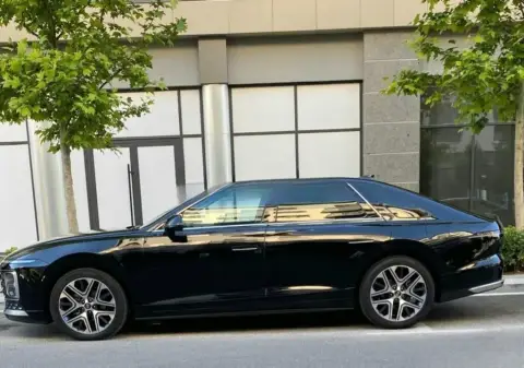 Hyundai Grandeur 2025 — миниатюра 7