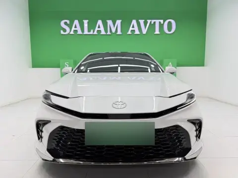 Toyota Camry 2025 — миниатюра 2