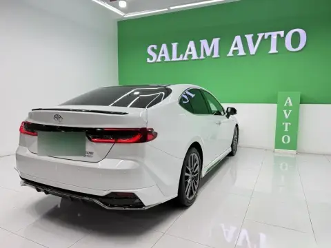 Toyota Camry 2025 — миниатюра 4
