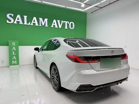 Toyota Camry 2025 — миниатюра 6