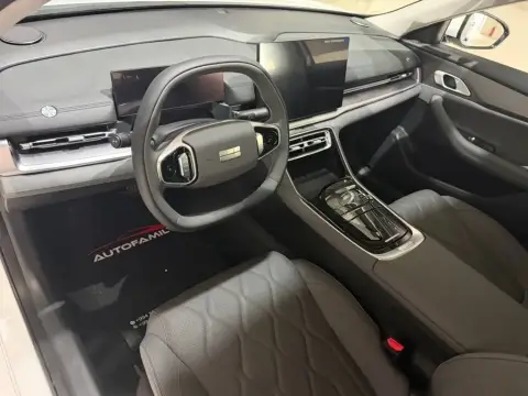 Geely Galaxy A7 2025 — миниатюра 7