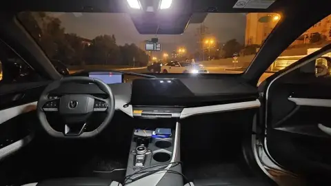 Changan Uni-V iDD 2025 — миниатюра 7