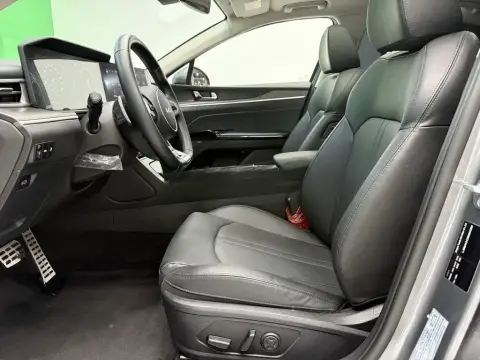 Kia K5 2025 — миниатюра 7