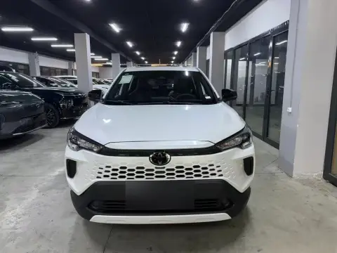 Toyota Corolla Cross 2025 — миниатюра 1