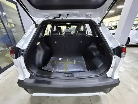 Toyota Corolla Cross 2025 — миниатюра 8