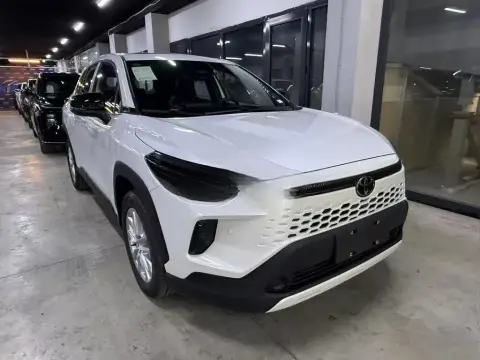 Toyota Corolla Cross 2025 — миниатюра 9