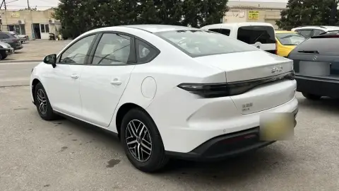BYD Seal 05 2025 — миниатюра 10